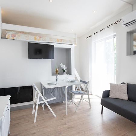Le Partage Des Eaux - 4 Couchages - Hypercentre - Clim - Wifi Daire LʼIsle-sur-la-Sorgue Dış mekan fotoğraf